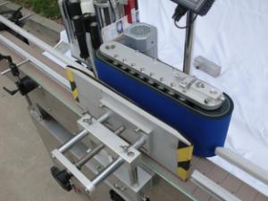 ਗੈਰ-ਖੁਸ਼ਕ ਗੂੰਦ ਲਈ ਆਟੋਮੈਟਿਕ ਗੋਲ ਬੋਤਲ ਲੇਬਲਿੰਗ ਮਸ਼ੀਨ, ਲੱਕੜ ਦੇ ਕੇਸ / ਐਕਸਪੋਰਟ ਪੈਕਿੰਗ ਲੇਬਲਿੰਗ ਮਸ਼ੀਨ ਸੀਈ