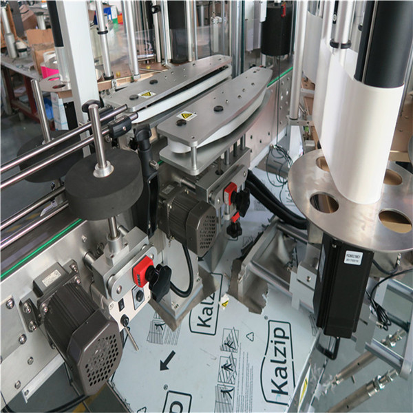 ਪੂਰੀ ਆਟੋਮੈਟਿਕ ਸਕੇਅਰ ਬੋਤਲ ਲੇਬਲਿੰਗ ਮਸ਼ੀਨਰੀ 4000-8000 ਬੀ / ਐੱਚ ਸਮਰੱਥਾ