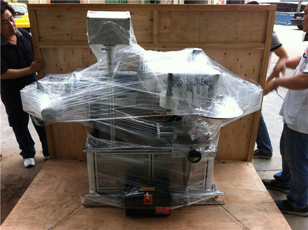 ਡ੍ਰਿੰਕ ਇੰਡਸਟਰੀ ਲਈ ਫਲ / ਸਬਜ਼ੀਆਂ ਦਾ ਜੂਸ ਰਾoundਂਡ ਬੋਤਲ ਸਟਿੱਕਰ ਲੇਬਲਿੰਗ ਮਸ਼ੀਨ